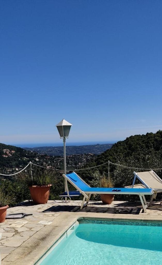 Bed and Breakfast Mas des Buscades Cabris Exterior foto